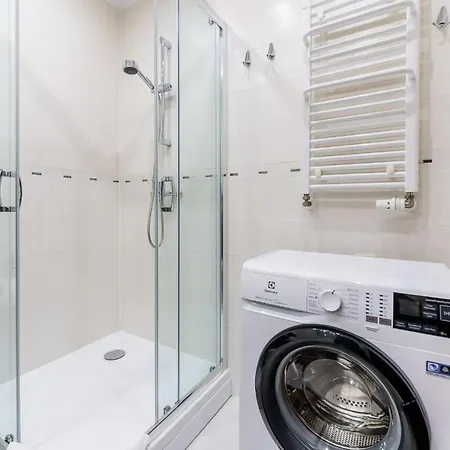 W Diva 250m Do Plazy Kolobřeh